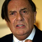 barry_humphries