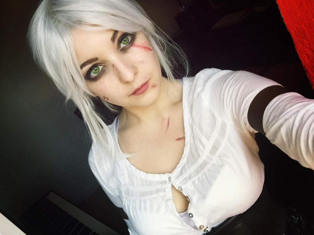 ciri___the_witcher_3_cosplay_by_dragunova_cosplay-d8pbdh8
